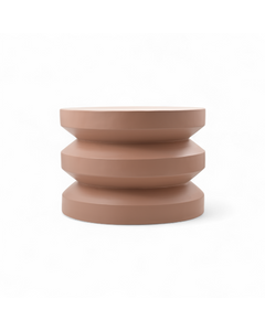 Table basse ronde en métal nèfle