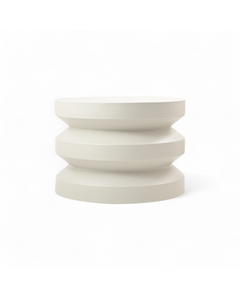 Table basse ronde en métal gris clair